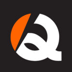 Abstract Q-shaped logo with an orange and black design, symbolizing quality and trust at Kiyoh.co.za